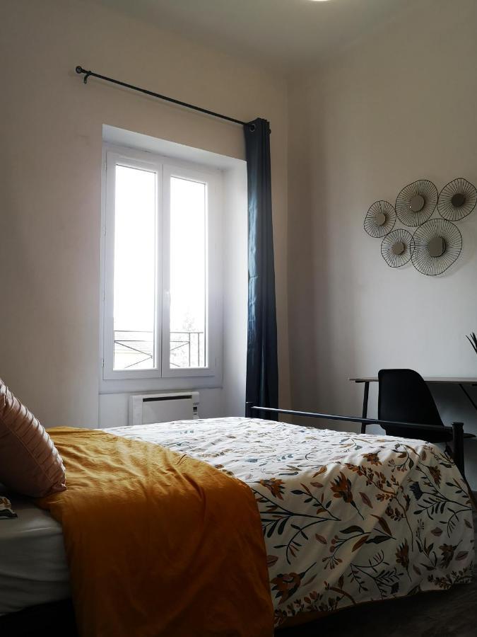 Le Petit Cocon De La Poste Apartment Gourdon-en-quercy Exterior foto